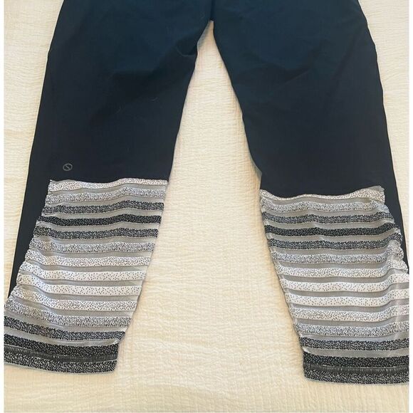 New Shape Black and White Athletic Leggings Plus - Picture 6 of 6